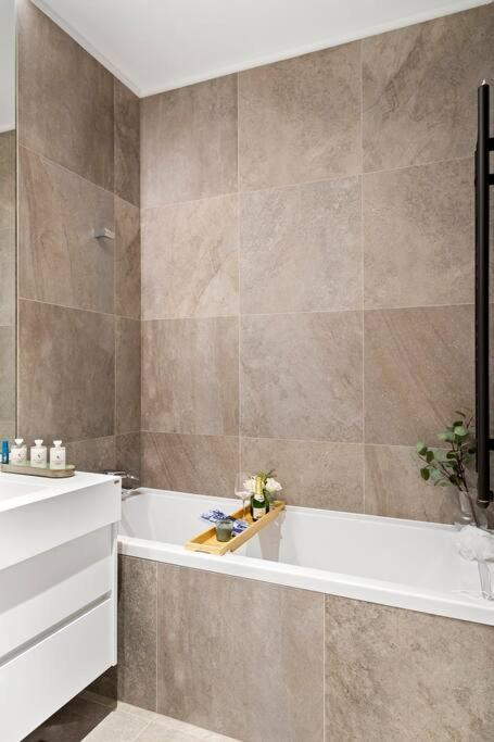 Floreasca Apartament On Business Centre Бухарест Екстер'єр фото